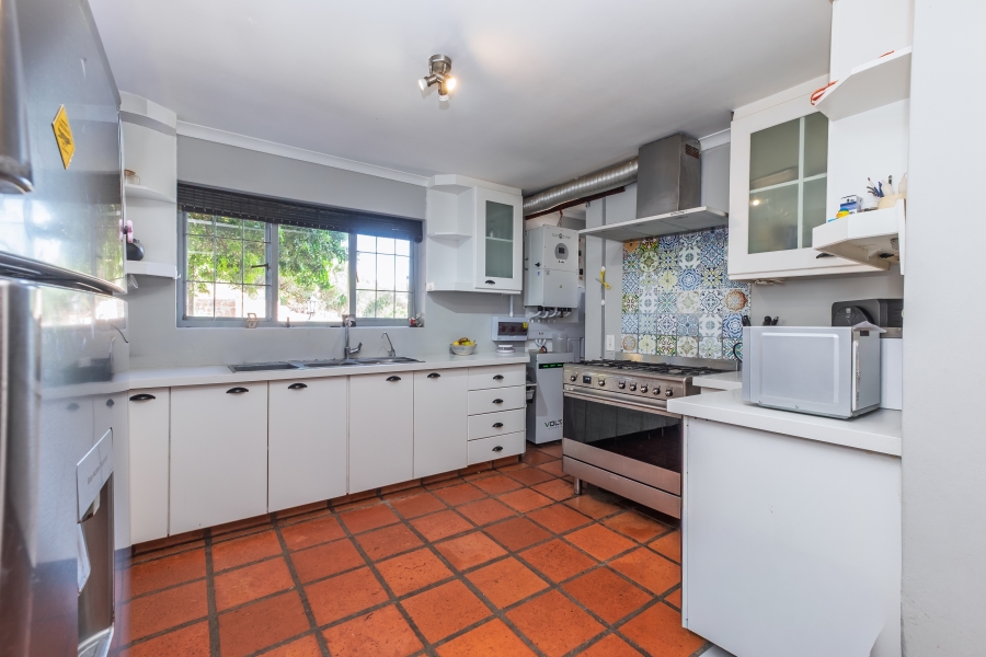 4 Bedroom Property for Sale in Capri Western Cape